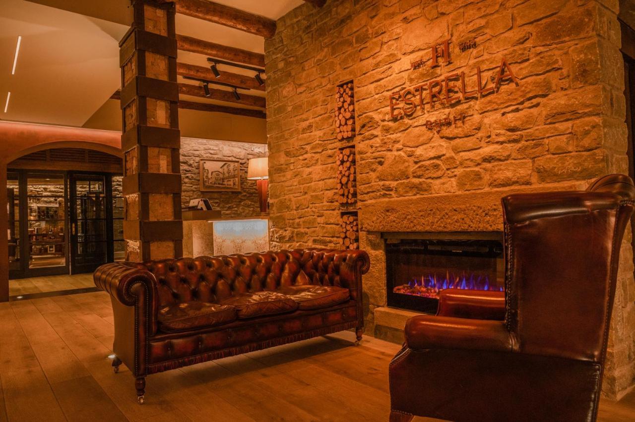 Hotel Hostal Estrella Rupit Εξωτερικό φωτογραφία